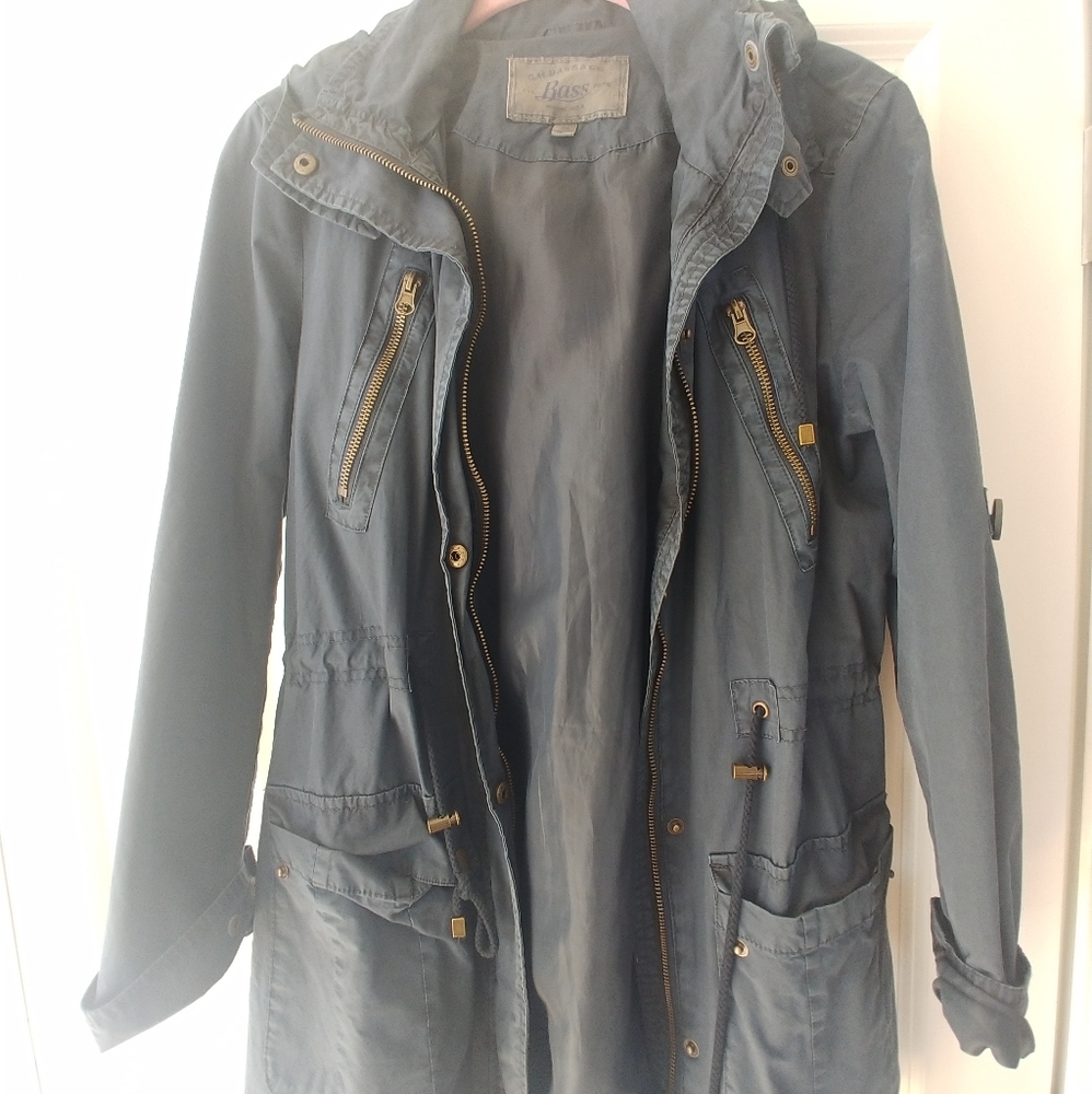 Great Spring raincoat G H Bass